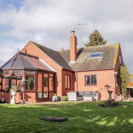 Villa Court Farm à Kidderminster Extérieur photo