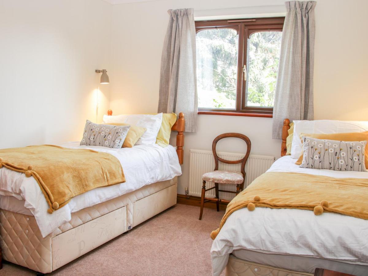 Villa Court Farm à Kidderminster Extérieur photo